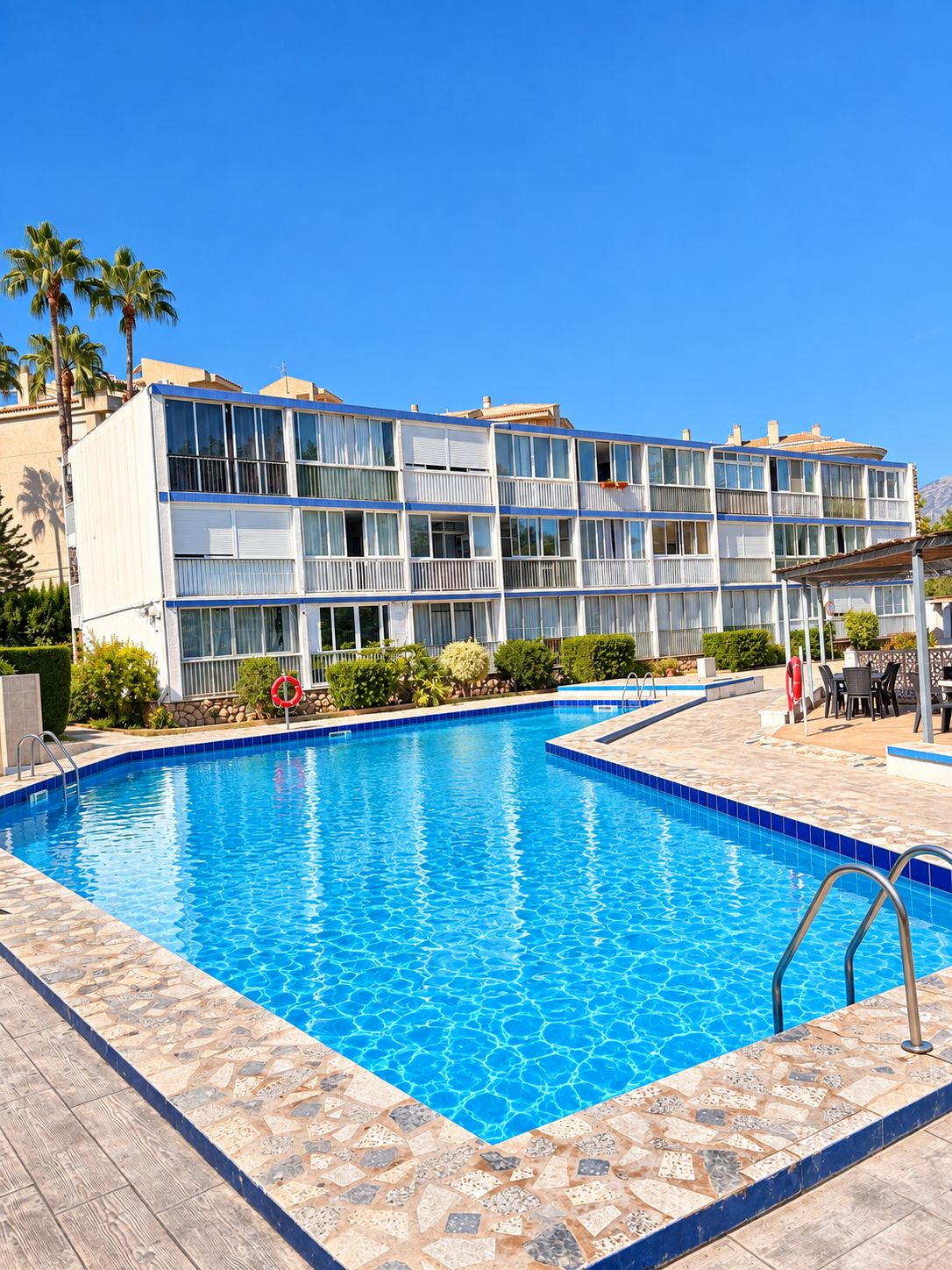 Apartment for sale on Calle Joaquín Rodrigo the centre of Albir