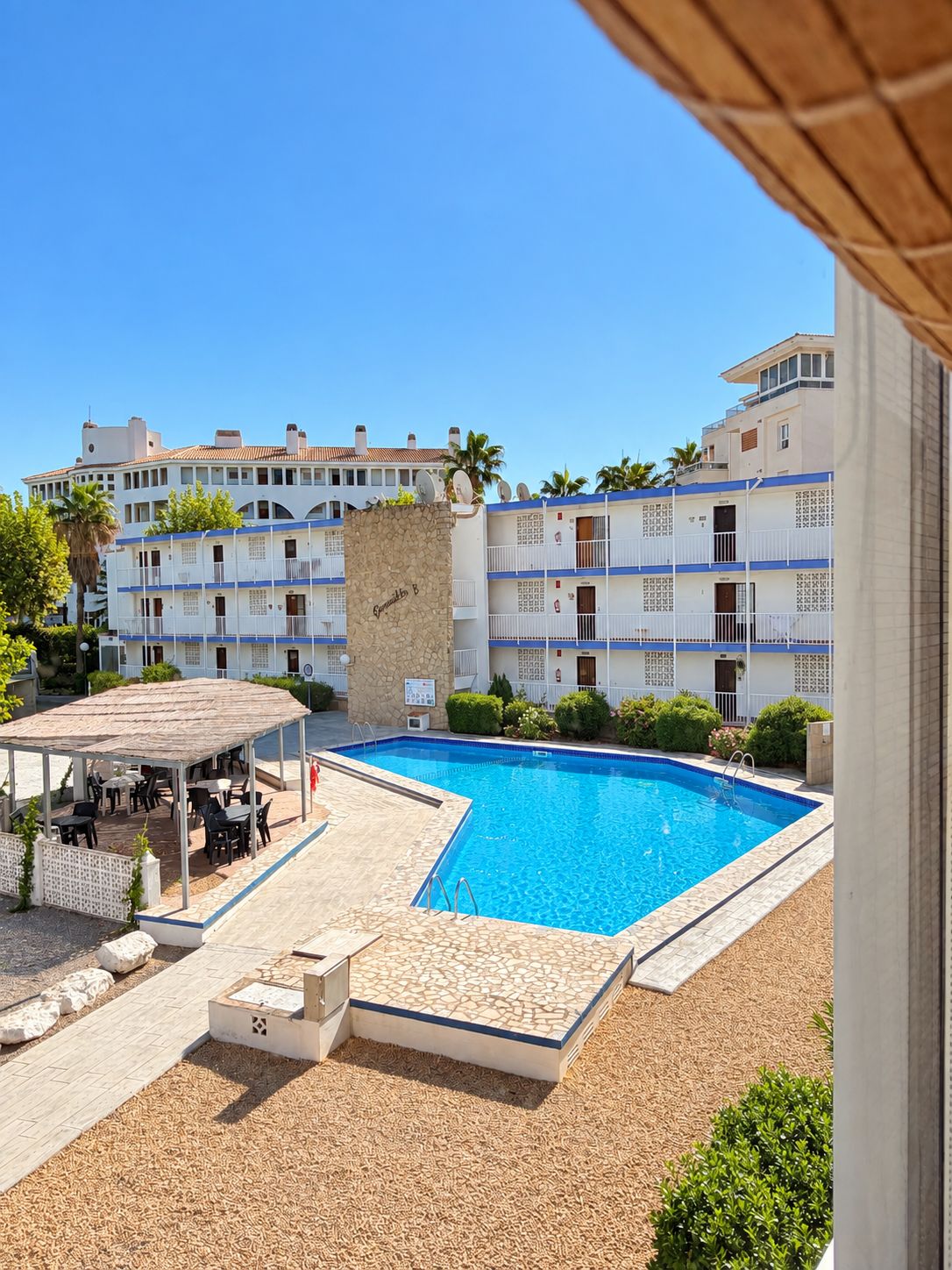 Apartment for sale on Calle Joaquín Rodrigo the centre of Albir